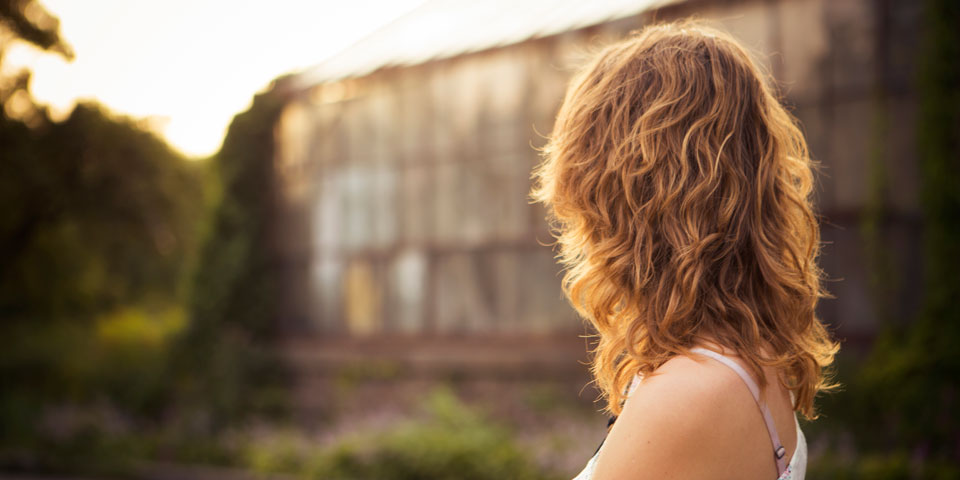 girl waiting for her Australia offshore partner visa to be approved