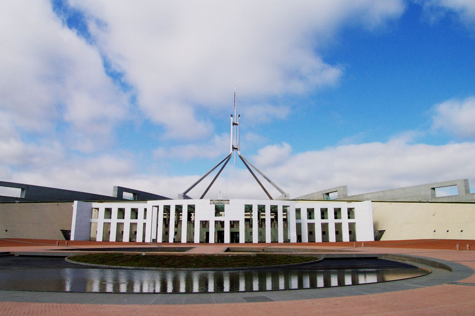 Australian government meets immigration targets for 2011/2012